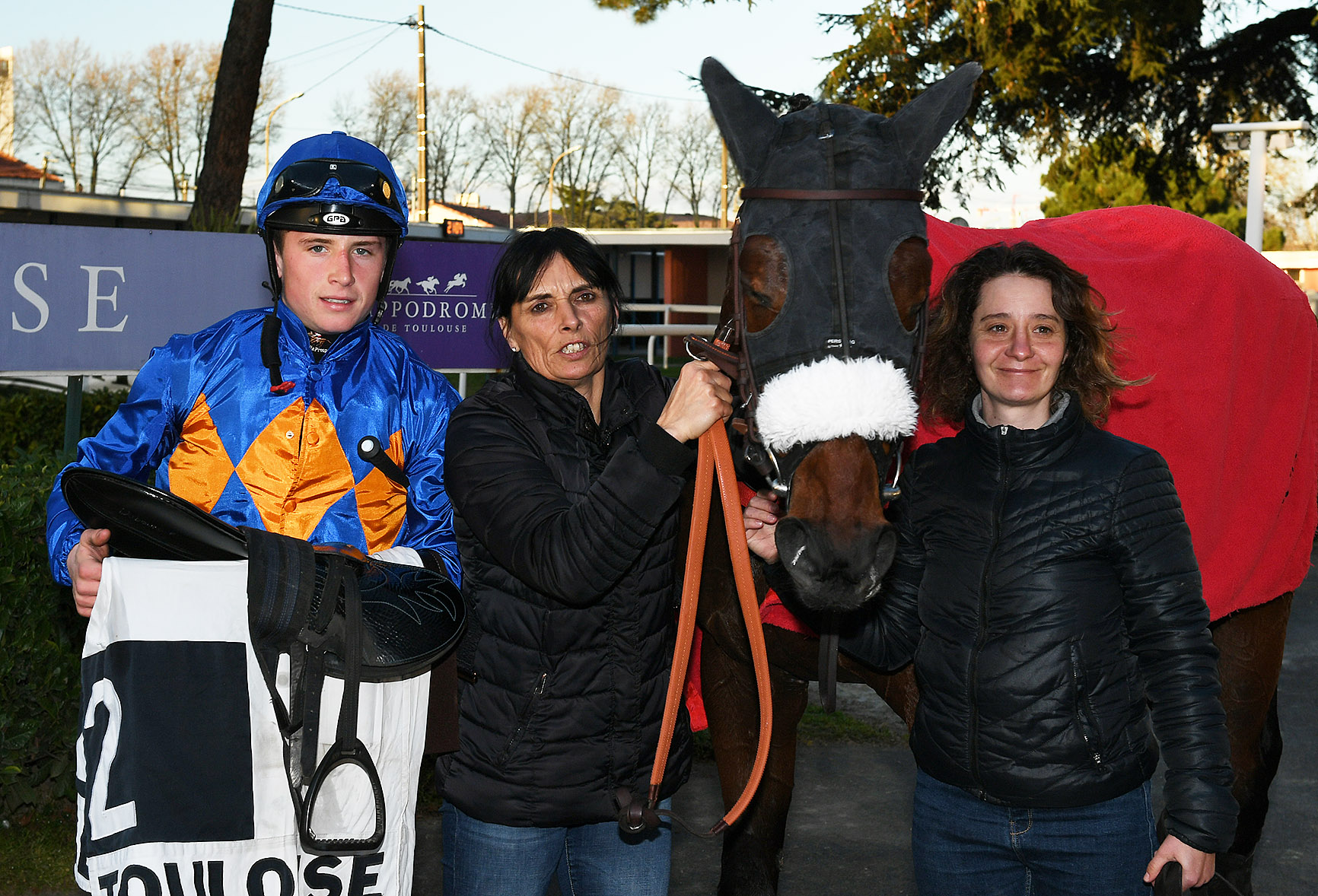 Mardi 2 Avril a Compiègne: Les « RAFFLES » sont de sortie!