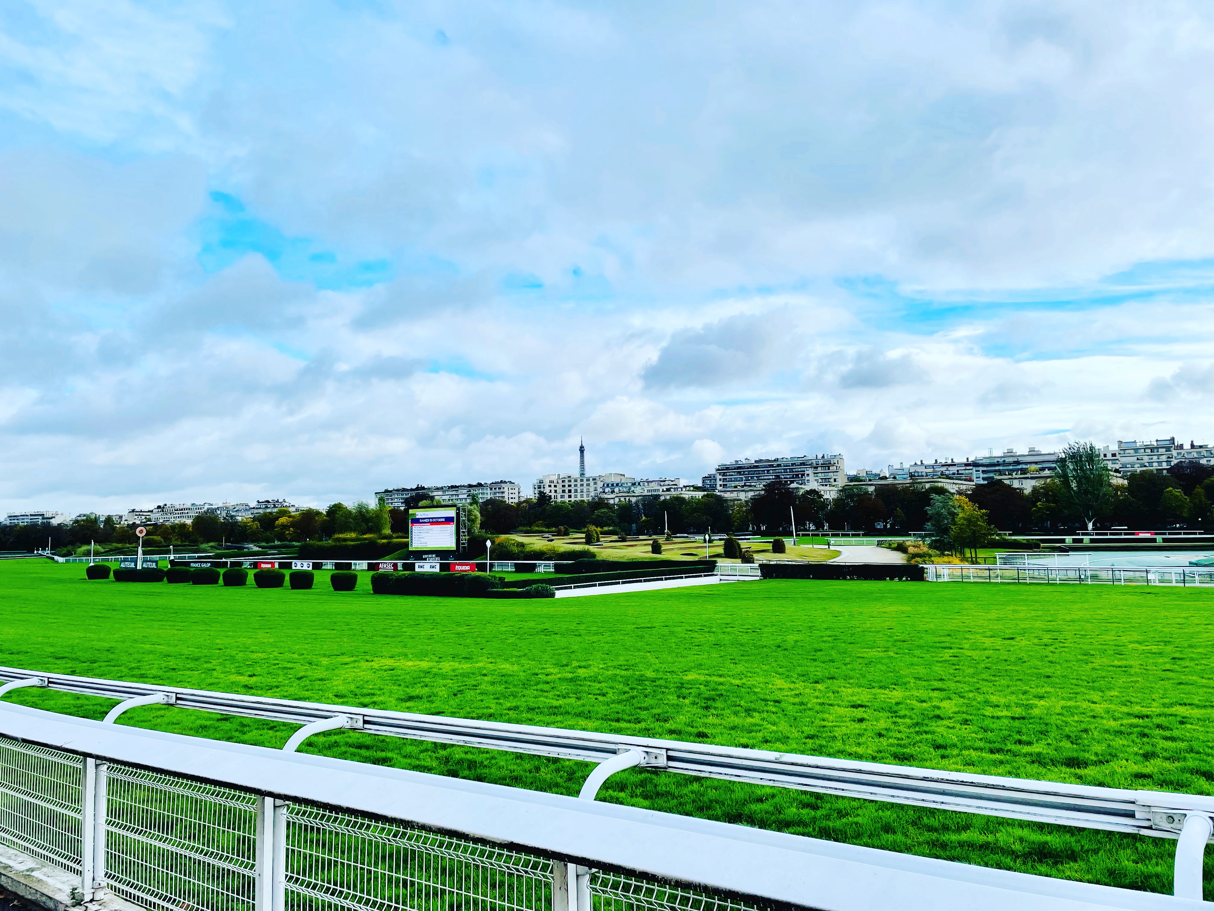 Beau samedi sur la butte mortemart!